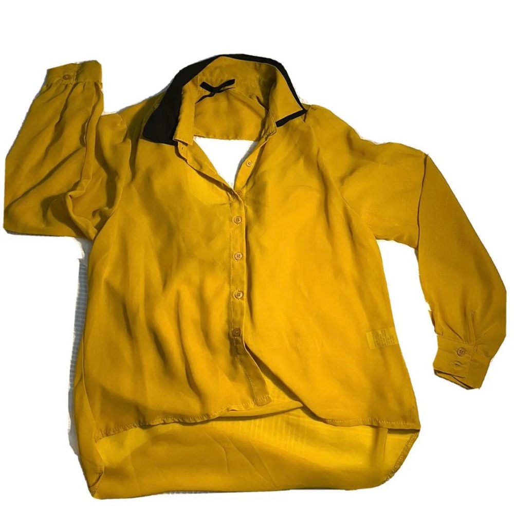 Pretty woman yellow blouse